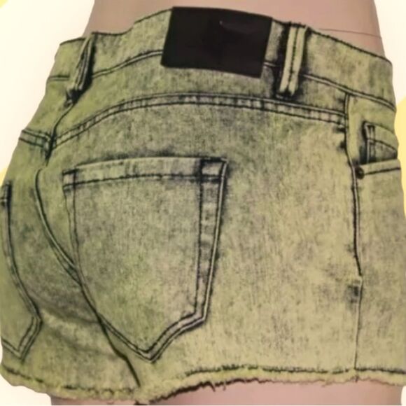 Sexy BCBG The Jackson juniors yellow acid washed denim short shorts NWT size 24 - Picture 8 of 13
